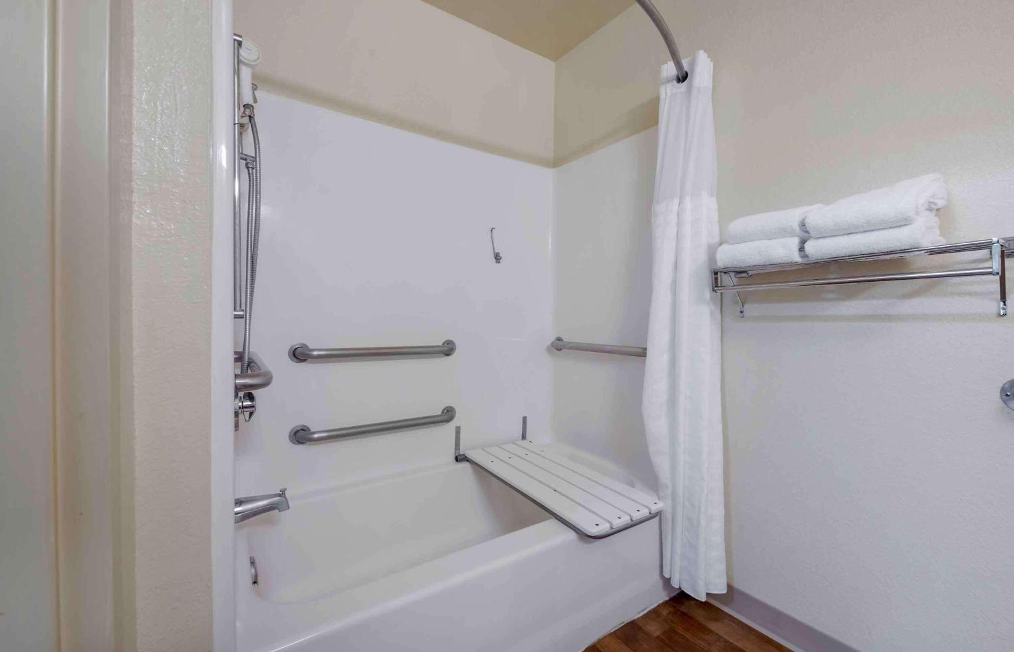Extended Stay America Suites - Orlando - Lake Mary - 1036 Greenwood Blvd Esterno foto