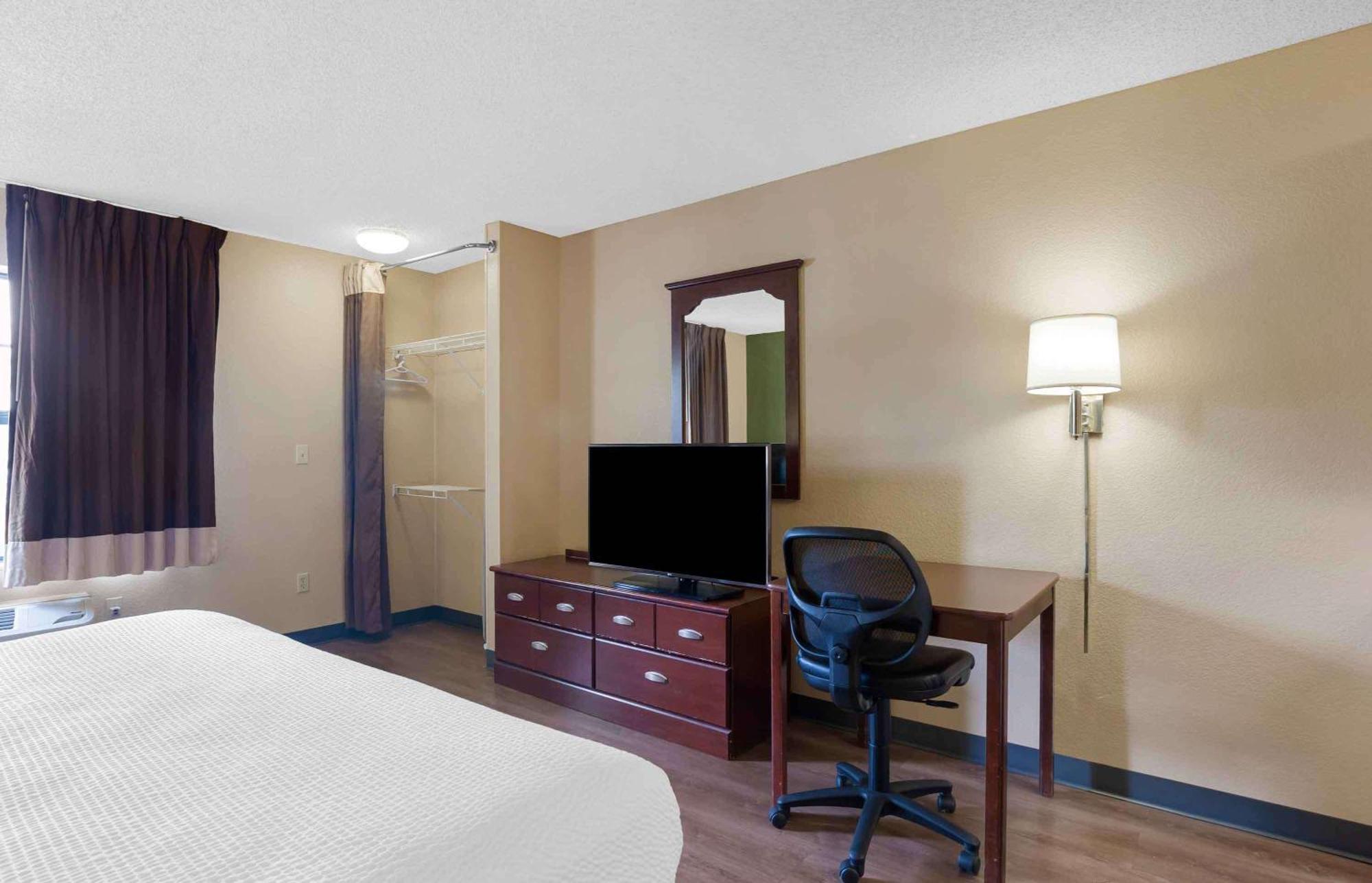 Extended Stay America Suites - Orlando - Lake Mary - 1036 Greenwood Blvd Esterno foto