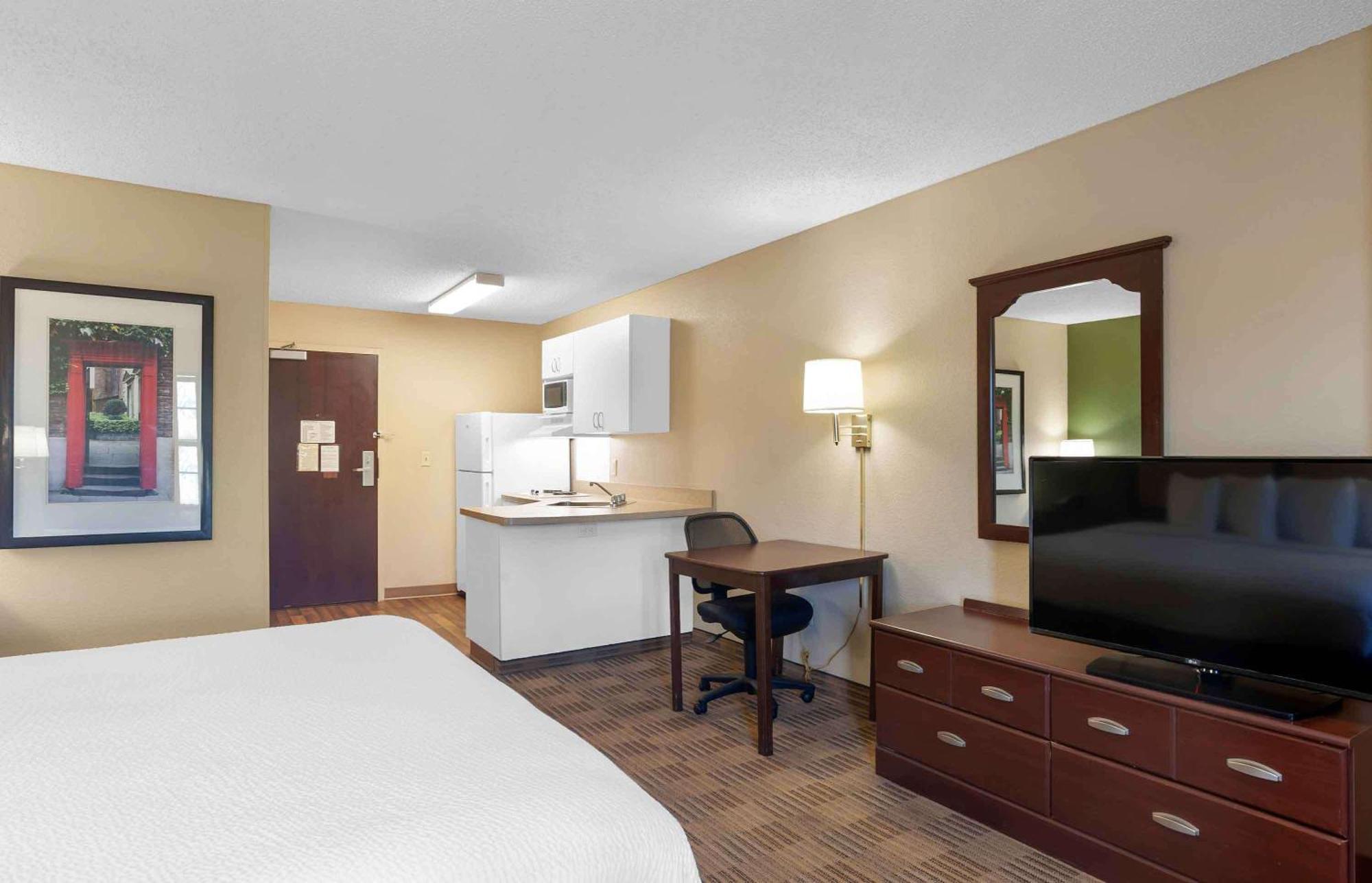 Extended Stay America Suites - Orlando - Lake Mary - 1036 Greenwood Blvd Esterno foto