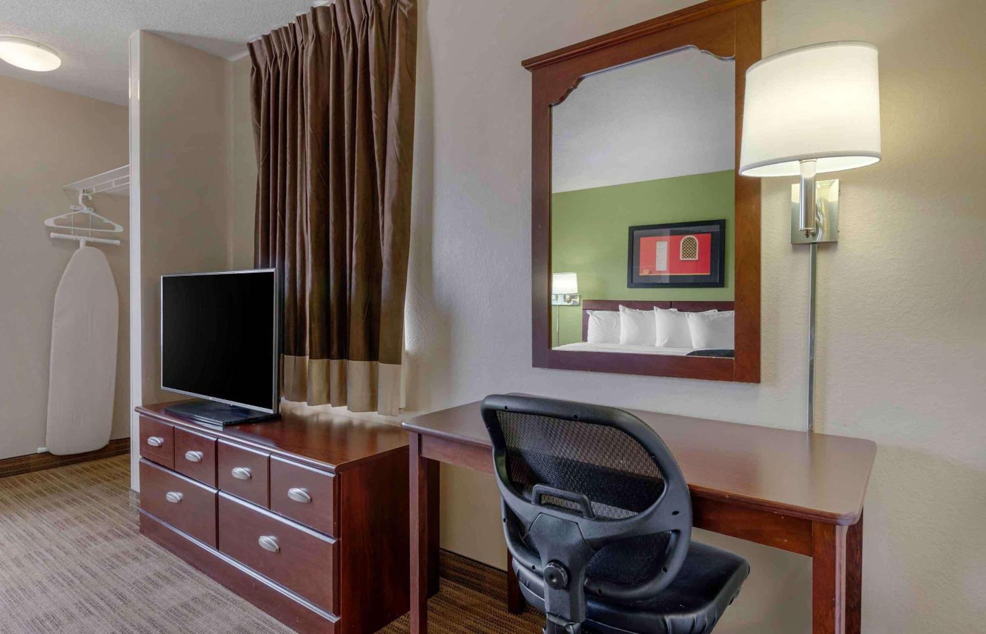 Extended Stay America Suites - Orlando - Lake Mary - 1036 Greenwood Blvd Esterno foto
