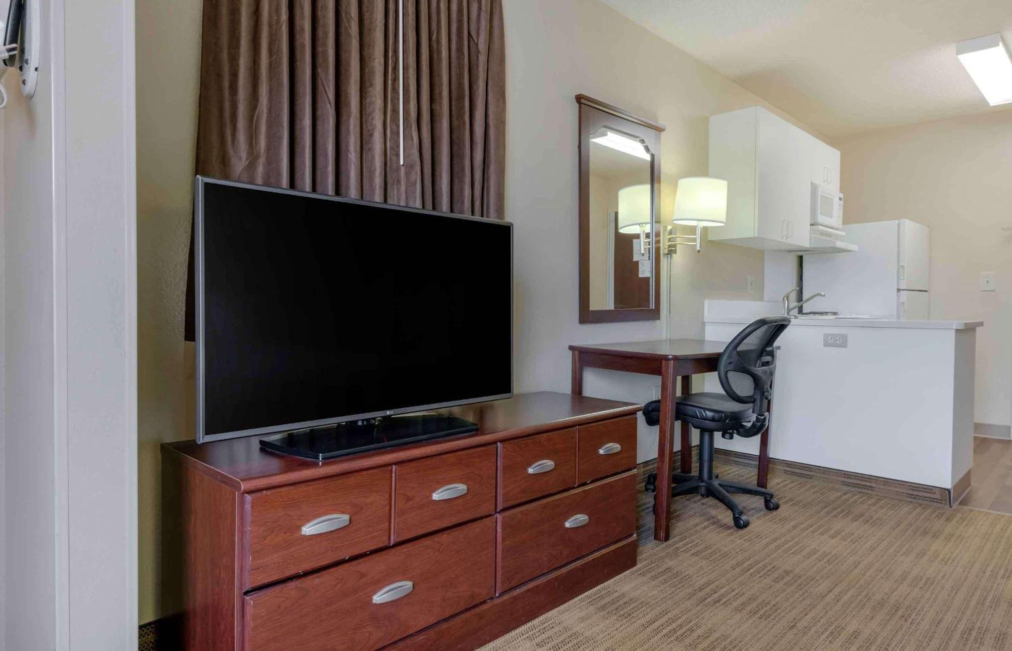 Extended Stay America Suites - Orlando - Lake Mary - 1036 Greenwood Blvd Esterno foto