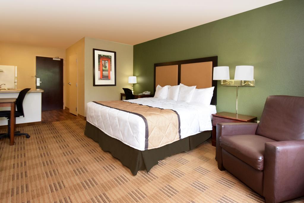 Extended Stay America Suites - Orlando - Lake Mary - 1036 Greenwood Blvd Esterno foto